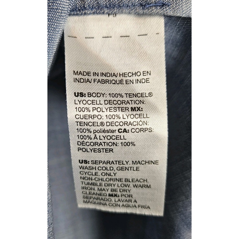 Chico's Chambray Denim Embroidered Tencel Top 3 Womens 16/18 Popover Boho - Picture 9 of 9